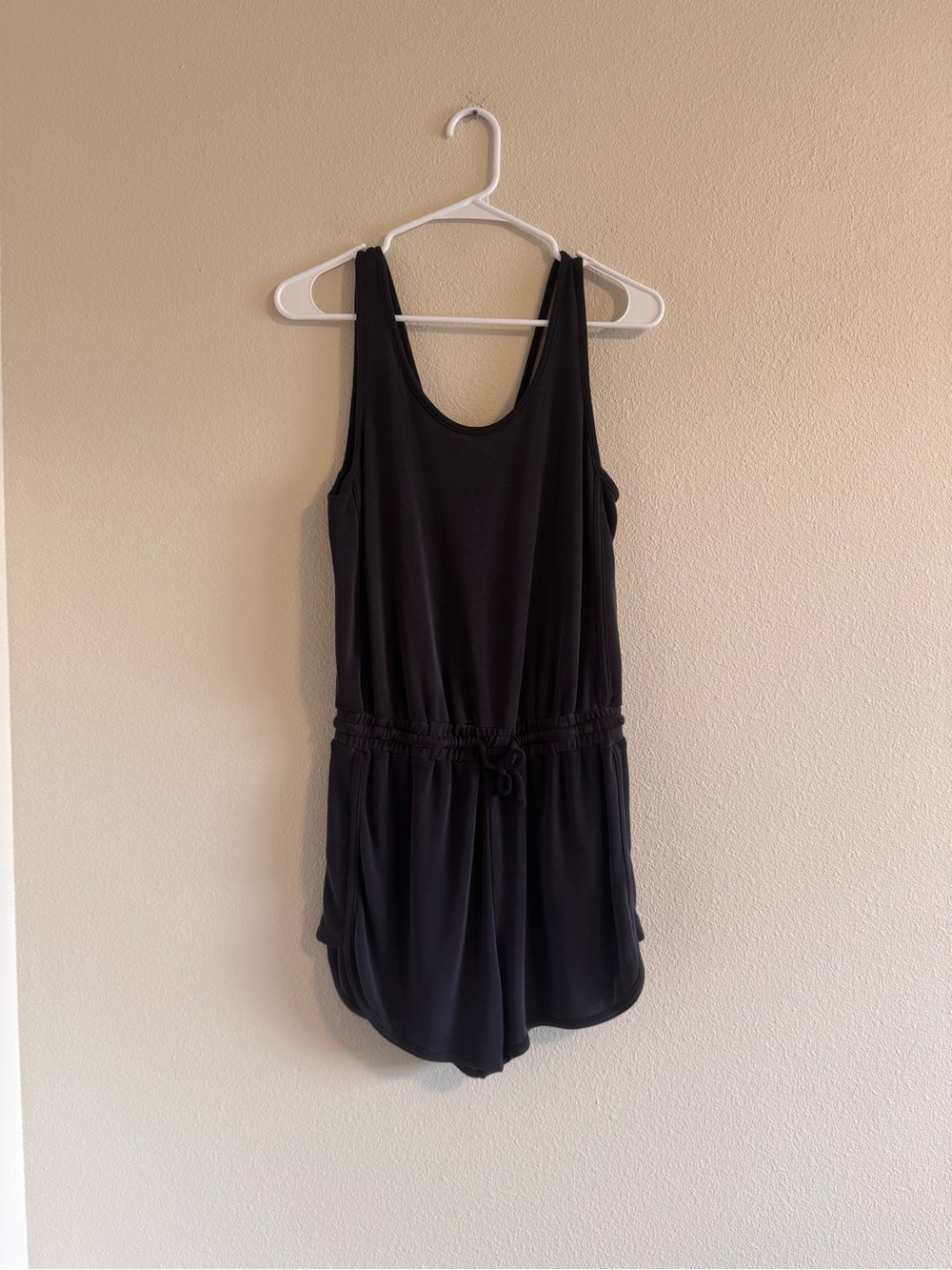 Athleta Black Sleeveless Drawstring Waist One-Piece Romper